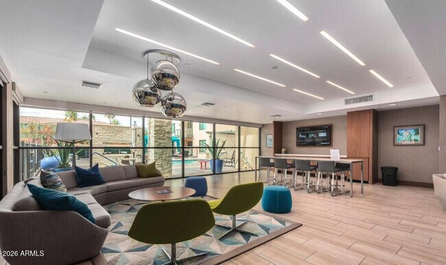 Building Photo - 7300 E Earll Dr