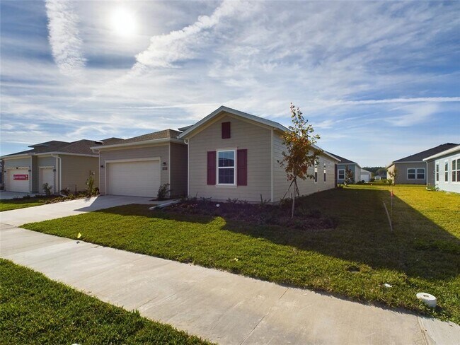 Building Photo - 7432 SW 76th Ter