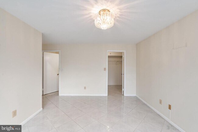 Building Photo - 119 Acadia Ct