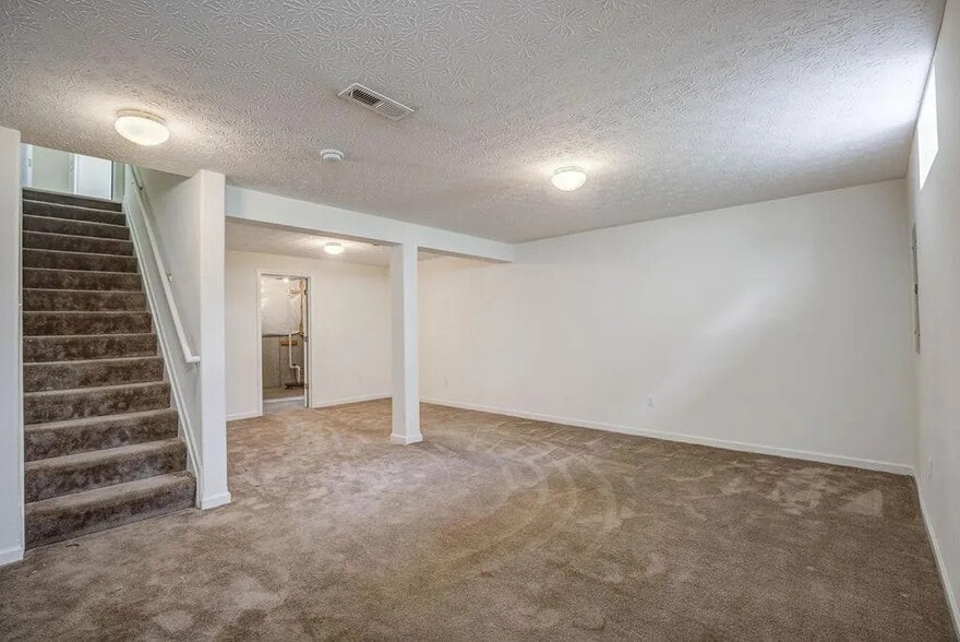 Building Photo - 4731 Springwood Ct