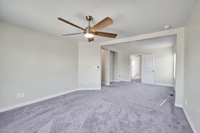 Building Photo - $3,190.95 - 5 Bed, 3 Bath Home in Thornton with Cozy Fireplace and Fenced-in Yard