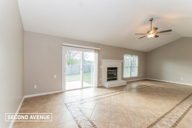 Building Photo - 8236 Hot Springs Dr N