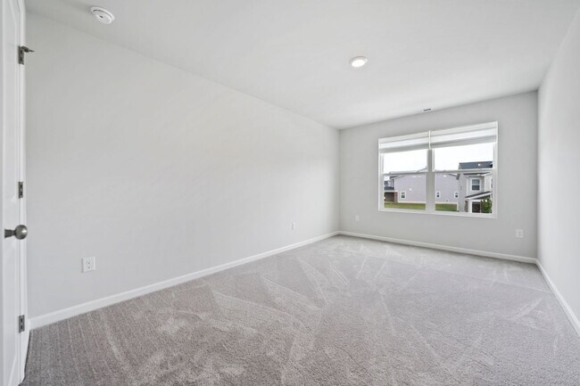 Building Photo - 205 Millennium Dr