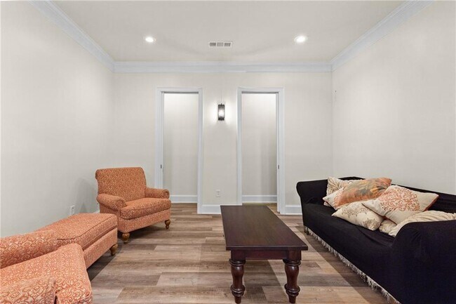 Building Photo - 5765 Bailey Ridge Ct