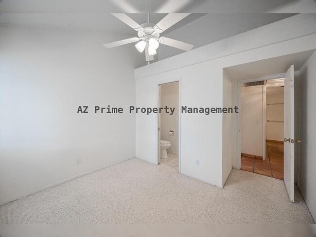 Building Photo - 5354 N 3rd Ave