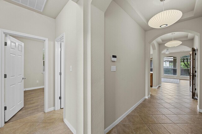 Building Photo - Elegant Home in Teravista Golf Course Comm...