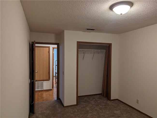 Building Photo - 2863 Kasey Ave