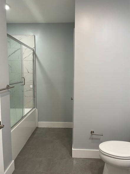 Building Photo - 55 W Fifth St