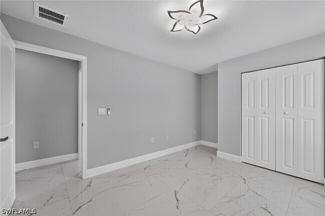 Building Photo - 3211 43rd St SW