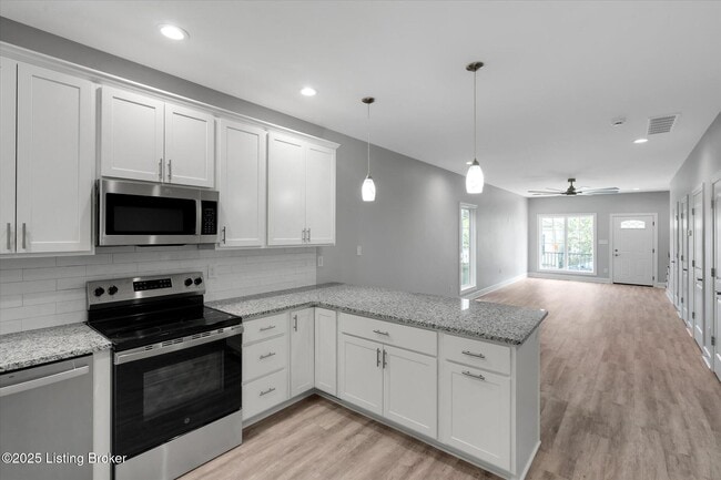 Building Photo - 721 E Caldwell St