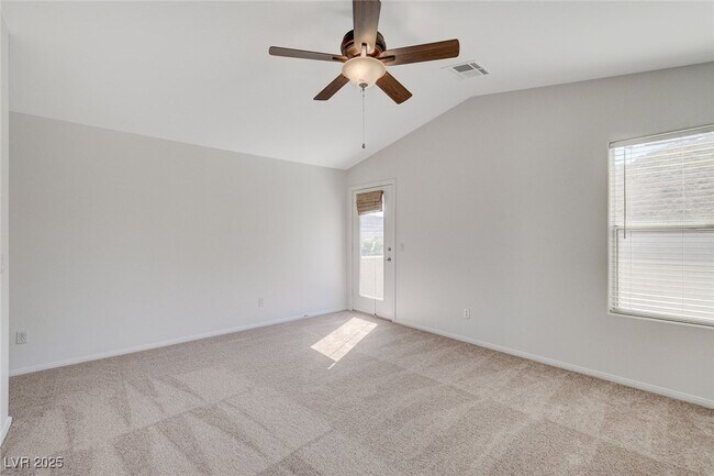 Building Photo - 11215 Dahlia Grove St