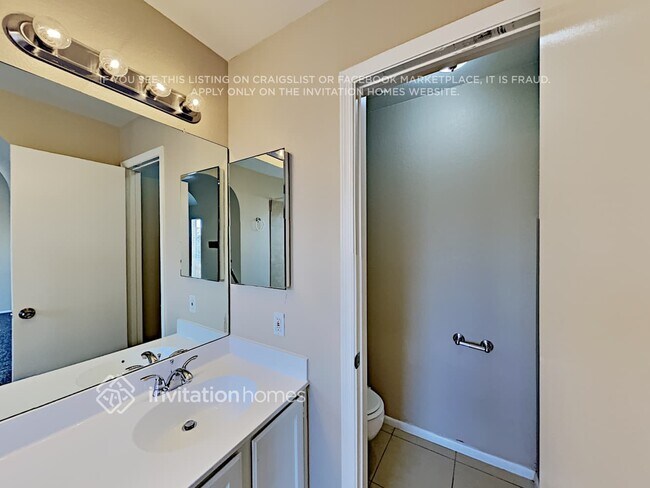 Building Photo - 8414 W Windrose Dr