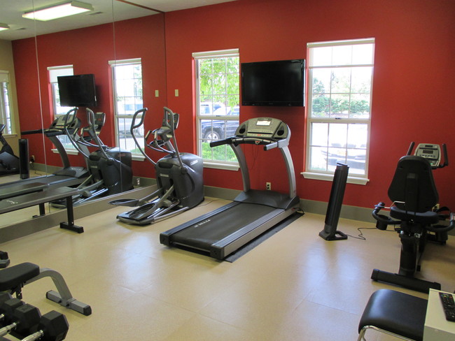 Building Photo - The Club at Lac de Ville