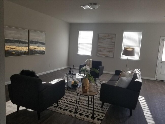 Building Photo - 138 Lullaby Dr