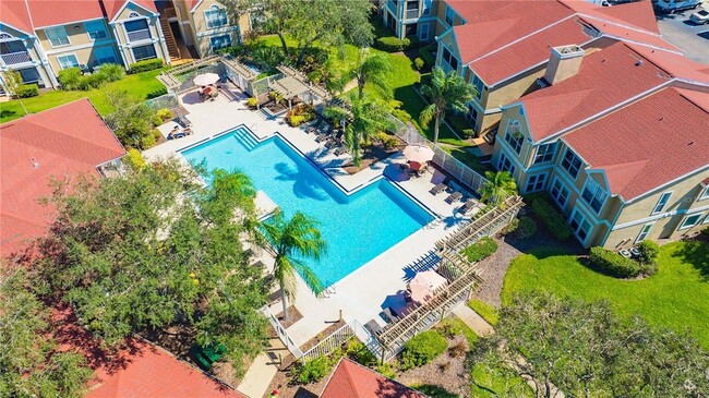 Building Photo - 9481 Highland Oak Dr