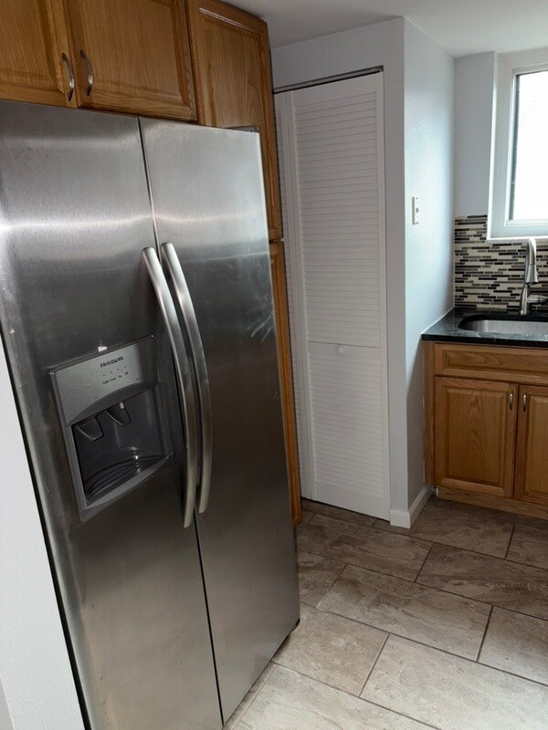 Building Photo - 3457 Evergreen Rd