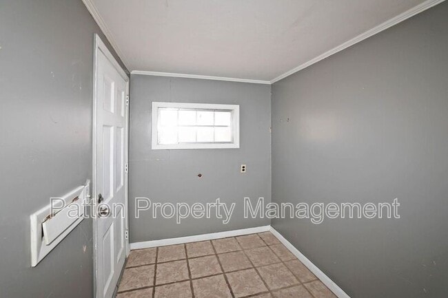 Building Photo - 1528 S Lipscomb St