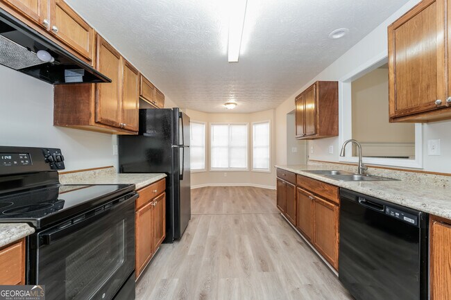 Building Photo - 220 Alcovy Way