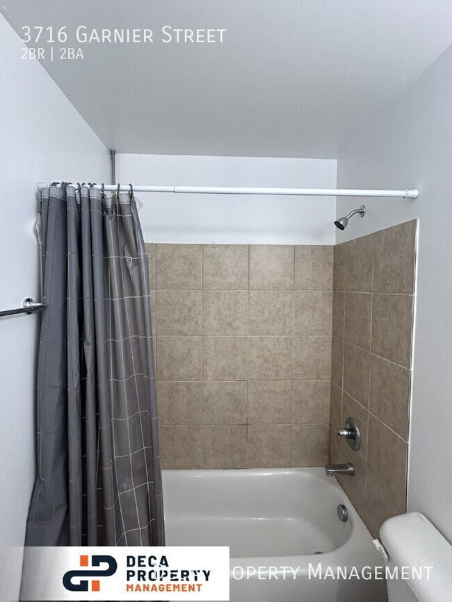 Building Photo - 3716 Garnier St