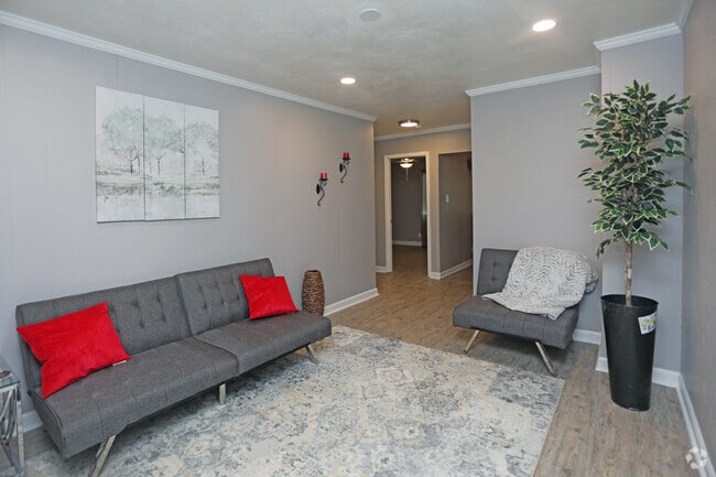 Building Photo - Sterling Pointe