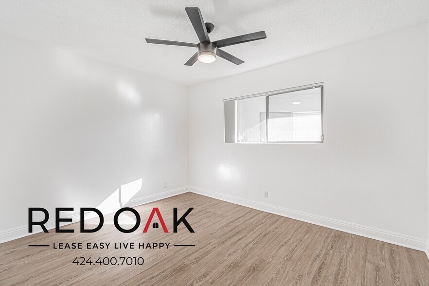 Building Photo - 12520 Lakewood Blvd