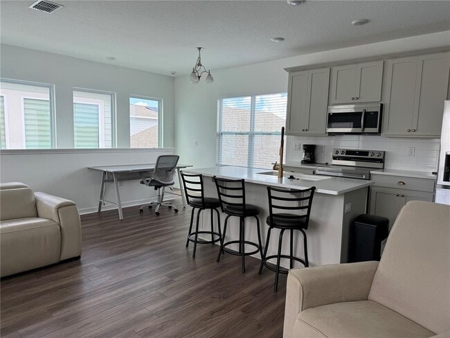 Building Photo - 6484 Rover Wy