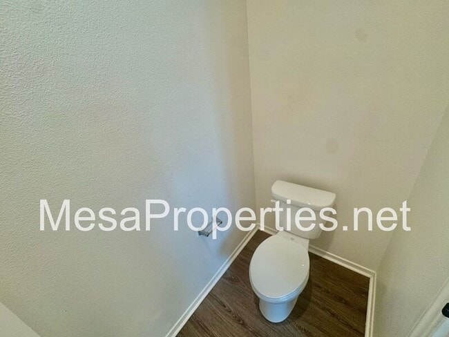 Building Photo - 3230 E Yountville Dr