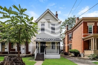 Building Photo - 1525 Greenup St