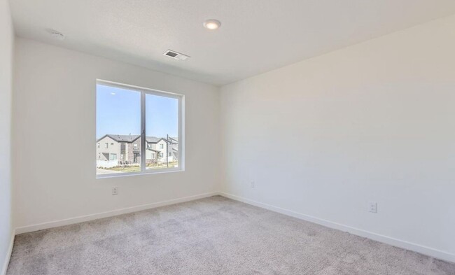 Building Photo - Brand new 3 bedroom 3 bathroom townhome