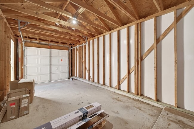 Building Photo - 18743 S Lyford Dr