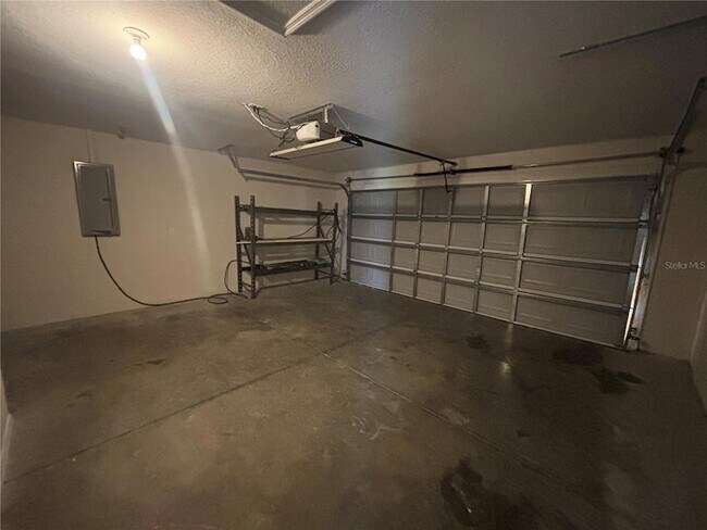 Building Photo - 6561 SW 129th Loop