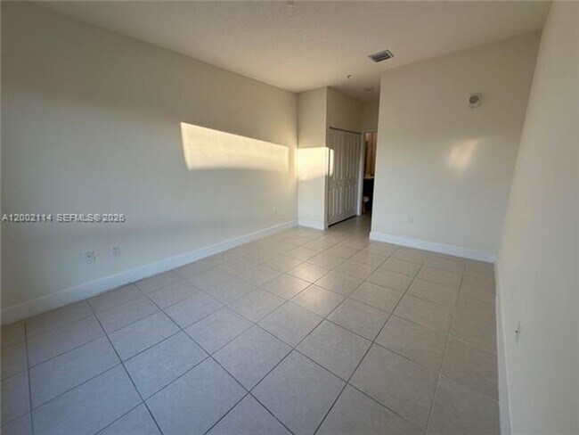 Building Photo - 8265 NW 41st St