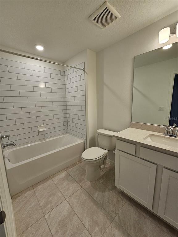 Building Photo - 11483 Harborview St