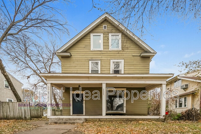 Building Photo - 3322 Clinton Ave