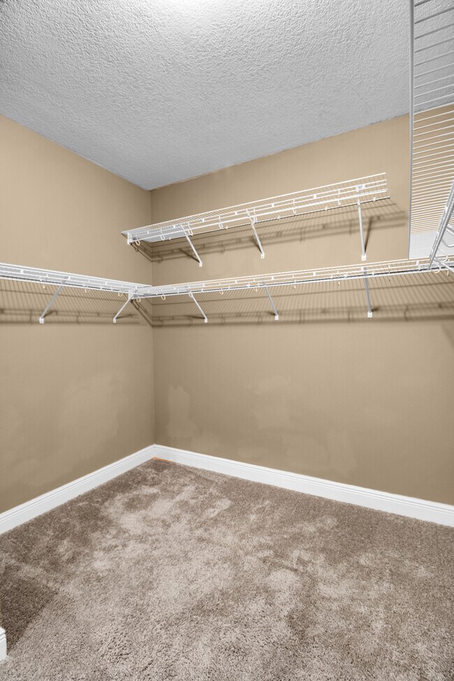 Building Photo - 6791 Flintwood St