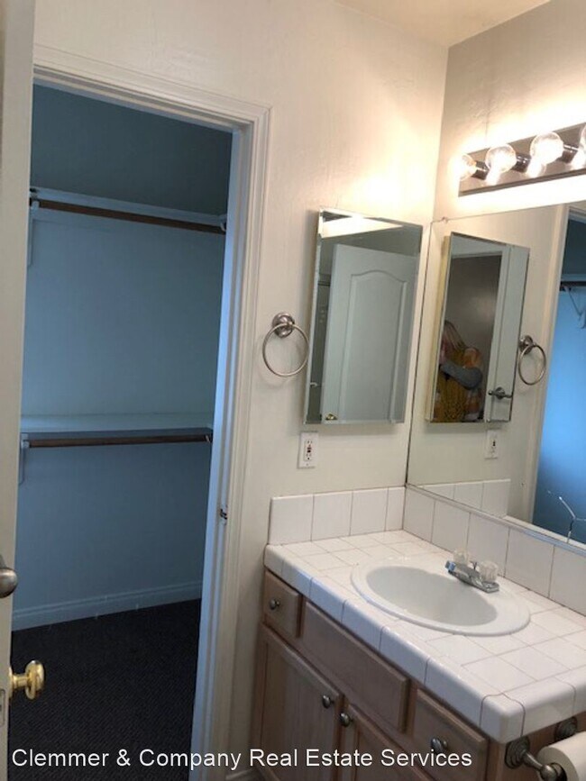 Building Photo - 3 br, 2 bath House - 330 Tanner Micheal