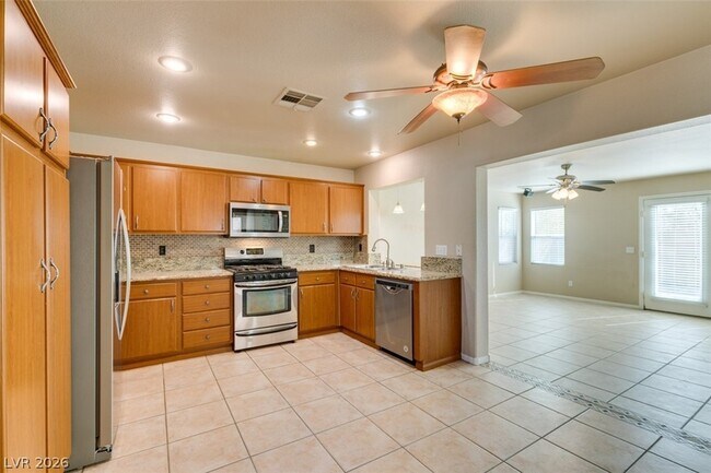 Building Photo - 936 Midpride St