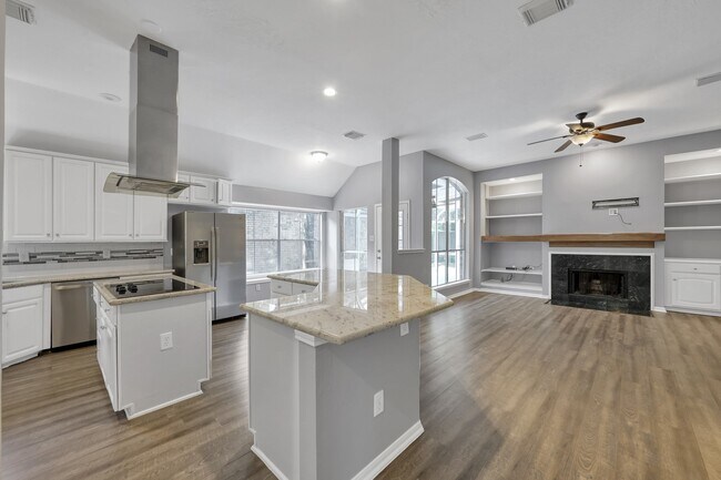 Building Photo - 95 N Crossed Birch Pl