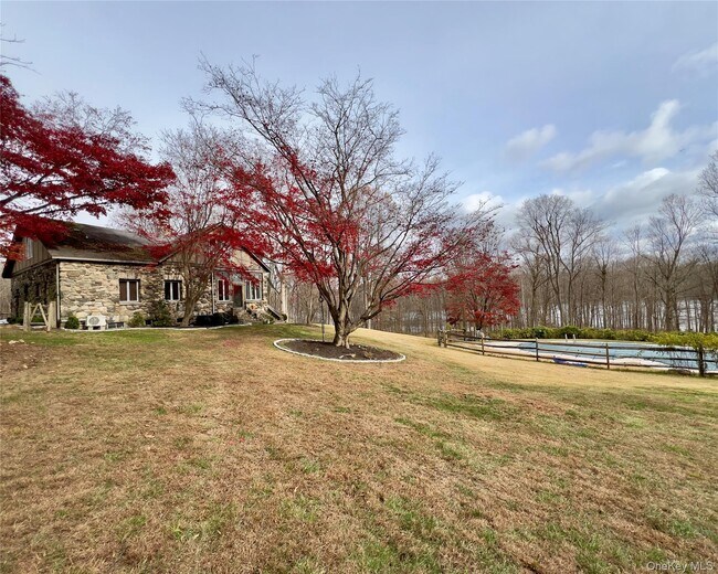 Building Photo - 85 Washington Rd