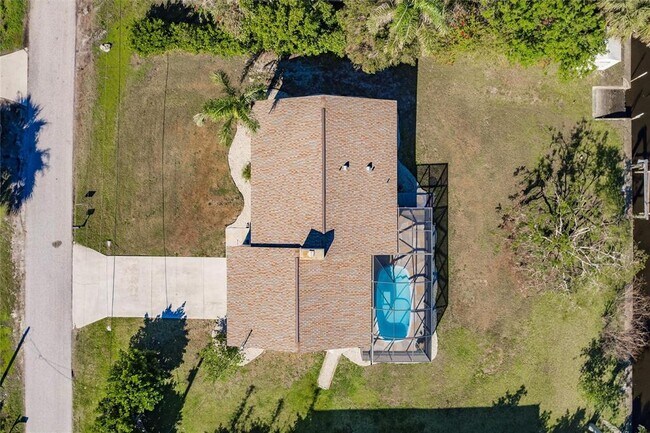 Building Photo - 156 Danforth Dr