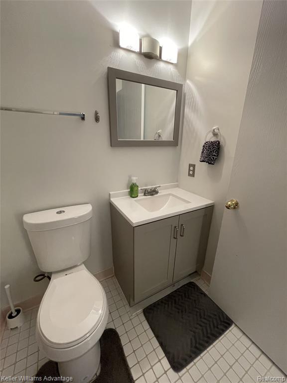 Building Photo - 42595 Lilley Pointe Dr