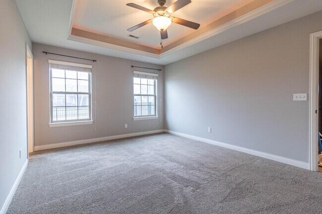 Building Photo - 2705 Iron Gate Dr