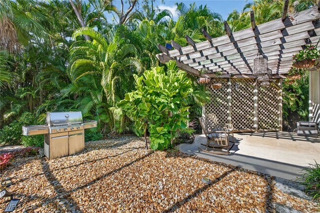 Building Photo - 2229 Goshawk Ct