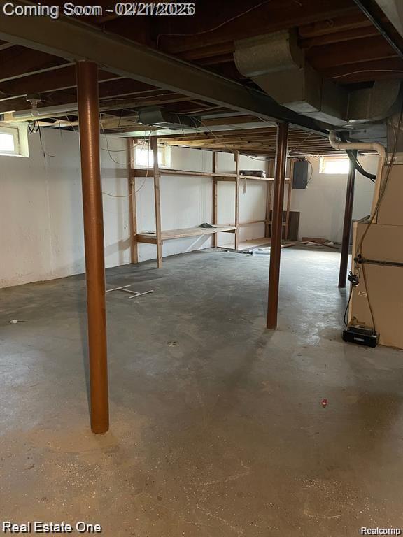 Building Photo - 6991 Colonial St