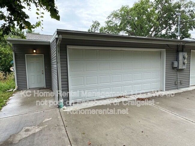 Building Photo - 1127 Sherman Ave