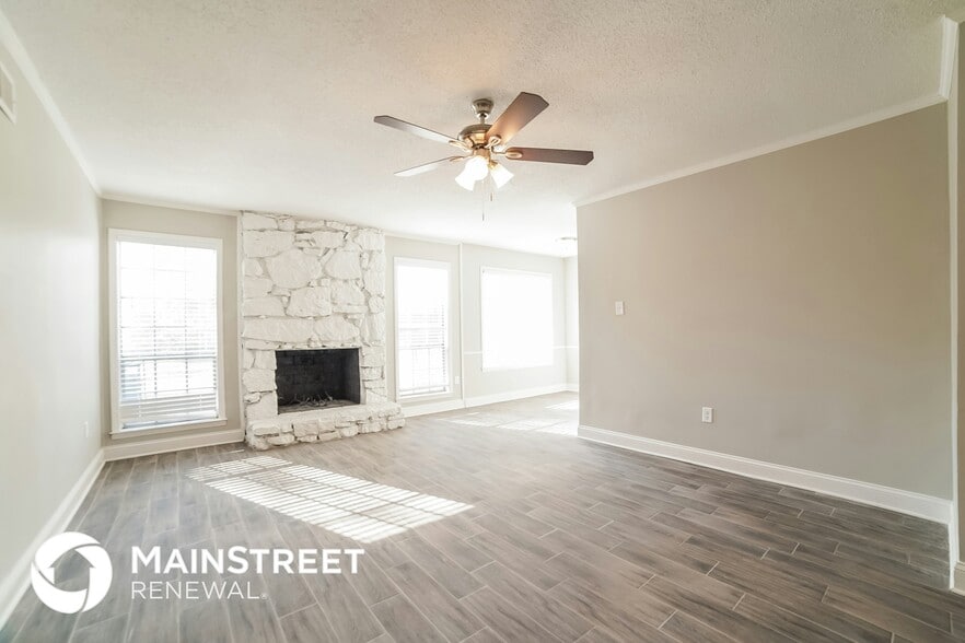 Building Photo - 1811 Tissington Dr