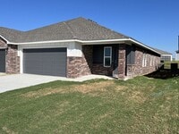 Building Photo - 14517 E 39th Pl S