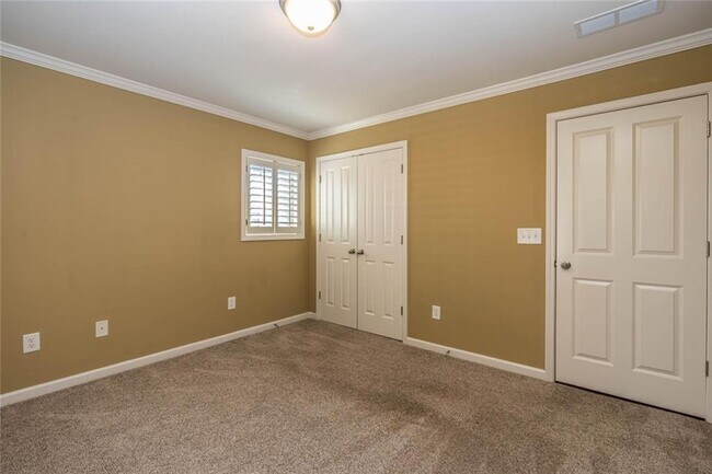 Building Photo - 5253 Campion Way