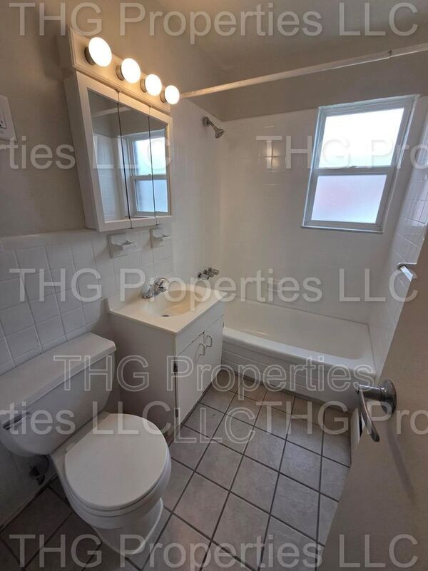 Building Photo - 27-55 Green Street APT# 53A