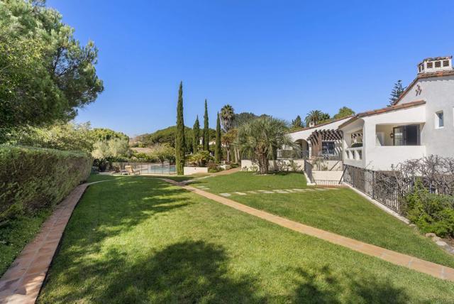 Building Photo - 16636 El Zorro Vista